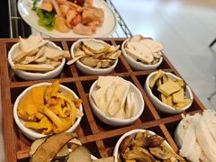 -天宜隆蘑菇宴火锅(石景山旗舰店)
