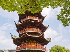 -龙华寺
