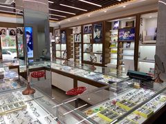 -明月眼镜(三坝店)