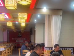 -阿婆情腊排骨火锅(金虹路店)