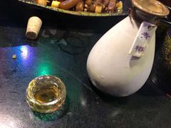 杨梅酒-醉小酒馆·川菜·江湖菜·重庆菜(观音桥旗舰店)