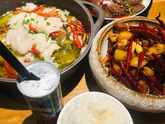 -隔壁老王·家常云南菜(花巷店)