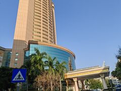 -深圳君逸国际酒店(龙岗横岗塘坑地铁站店)