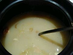 -大宁国际商业广场-地下停车库