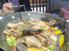 -唐师傅湘西名菜馆(武陵路店)