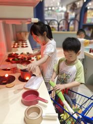 -奈尔宝家庭中心·亲子餐厅(鄞州万达店)