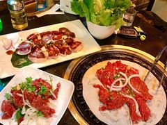 -牛味道炭火烤肉(湖前总店)