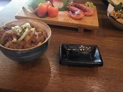 -泰居酒屋日式料理烧肉