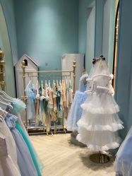 -奈尔宝·儿童乐园·亲子餐厅(华采天地店)