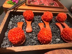 咸蛋黄荔枝虾球-季季山·云南野生菌火锅(上海首店)