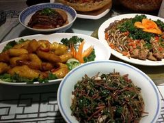 -客家大院·非遗赣南客家菜(郁孤台店)