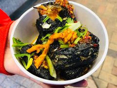 -黑色经典臭豆腐·湖南特产(坡子街店)