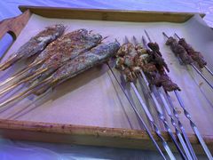 -夜火烤摊·东北烧烤酒场·老杨小黄鱼