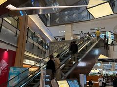 -凤凰汇购物中心