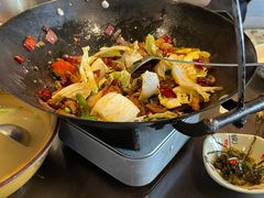 -富正毅三下锅·湘西韵味(天门山索道店)