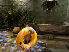 -泉城欧乐堡戏水湾艺术养生温泉