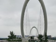 -南京眼步行桥