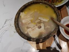 -关东小磨东北菜(漕河泾印象城店)