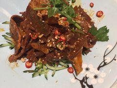 -老六饭店(翠通路店)