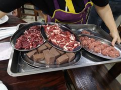 -五洞培记山庄·鲜牛肉火锅