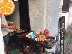 -仓桥直街臭豆腐