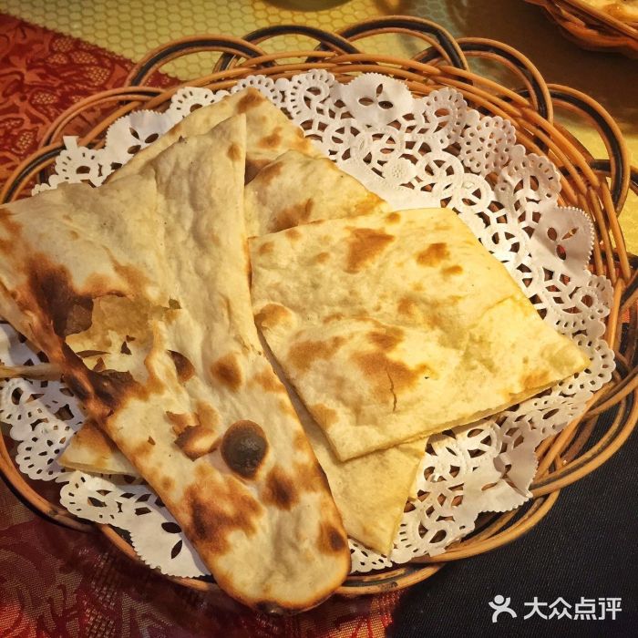 蓝孔雀美食(南岗店)黄油馕饼图片