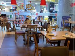 大堂-必胜客(兴华中路PH店)