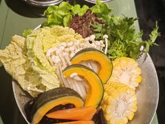 五彩缤纷时蔬-椰庭·椰子鸡·创意玩家(晶耀前滩店)