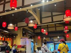 -富正毅三下锅·湘西韵味(天门山索道店)