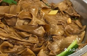 Stir-Fried Pork with Dried Bamboo Shoot Sheath