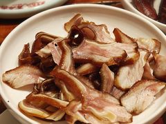 -老鼎万春卤菜(五代传承创始老店)