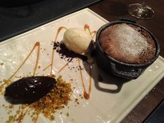 -恰餐厅及酒吧 CHAR Bar & Grill (北京丽都皇冠假日店)