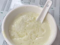 -仁信双皮奶(东川路店)