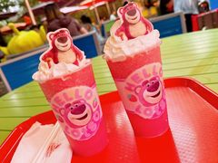 大熊冰沙特饮-Lotso Lunch Box 草莓熊餐盒