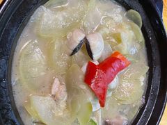 -东方之猪四更烤乳猪(金垦总店)