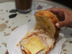 招牌菠萝包-华嫂冰室(湾仔店)