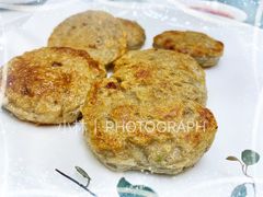 凤城香煎鲮鱼饼-顺味凤城(九六广场店)