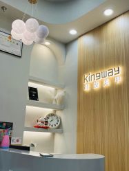 -进巍美甲美睫店