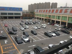 -健龙森俱乐部·游泳·健身·羽毛球综合体育馆