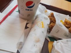 -华莱士炸鸡汉堡(重庆邮电大学店)