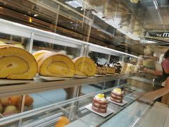 -焙丽拾光(麦凯乐直营店)
