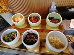 -四月吧餐厅(正阳步行街店)