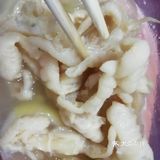 放在锅里尽情的煮，到最后爪子入味好吃，带着点辣