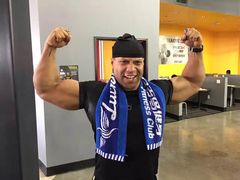 -金吉鸟健身游泳