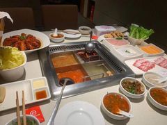 -海底捞火锅鲜切牛肉主题店(长寿路店)