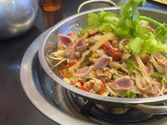 鸡杂毛血旺-胖娃古镇鸡杂·黑金冠(磁器口总店)