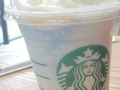 -星巴克臻选(杭州嘉里中心1F店)