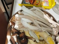-菌小白火锅(时尚天河店)