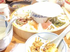 -怪噜范·老贵阳街头名小吃(鸿通城店)