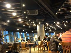 大堂-星巴克臻选(宁波天一广场店)